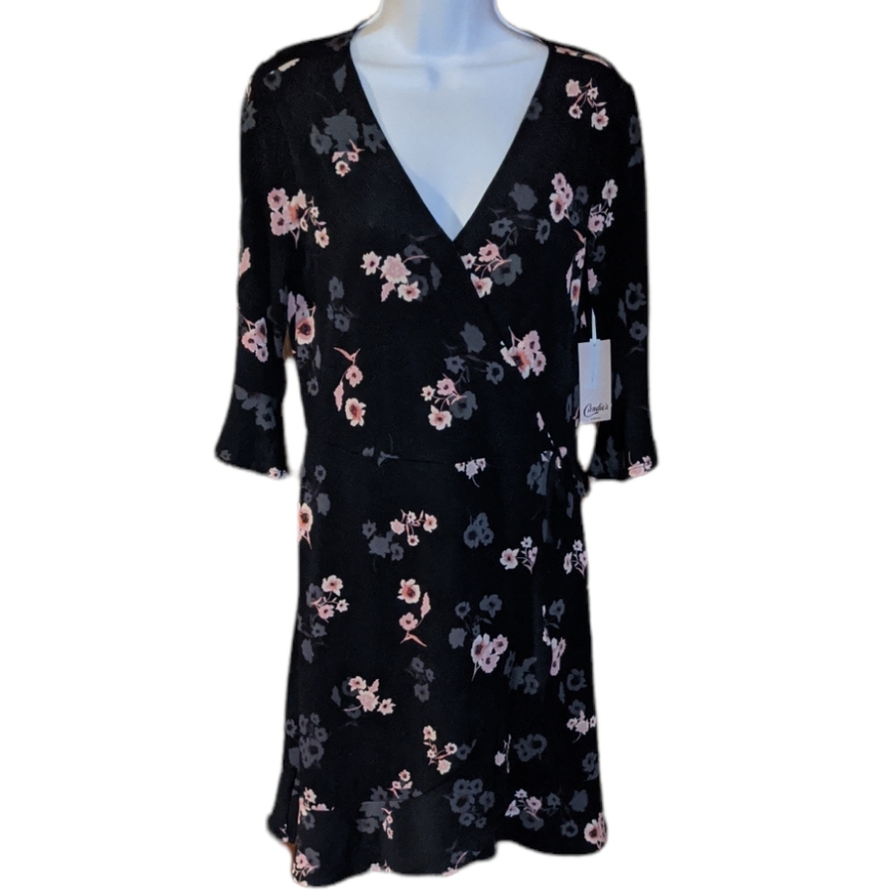 NWT Candies Dress Size Medium Easter Holiday Vacation Wedding Date night Outfit